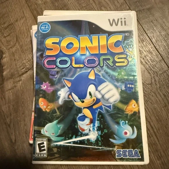 Nintendo Wii Sonic Game Set with Colorful Covers - Picture 3 of 6